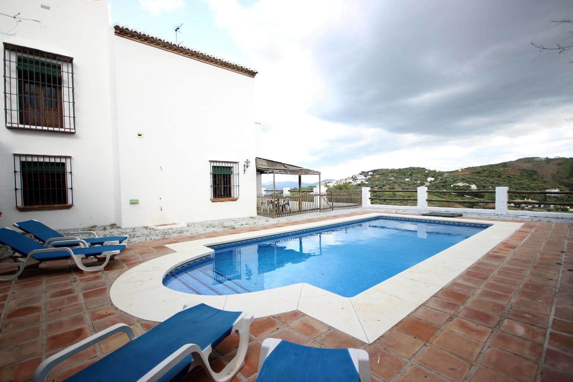 Viñuela Casas De Cantoblanco المظهر الخارجي الصورة